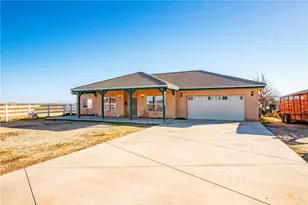 8224 W Ave D 4, Lancaster, CA 93536 - Photo 1