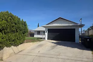 11010 Borden, Pacoima, CA 91331 - Photo 1