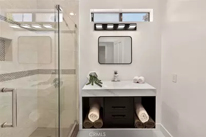 11814 Hesby Street, Valley Village, CA 91606 - Photo 21