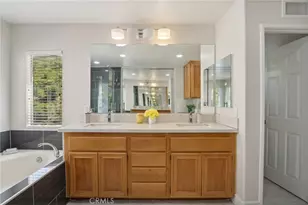28996 Garnet Canyon Dr, Saugus, CA 91390 - Photo 23