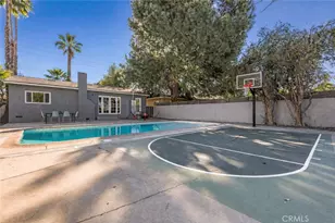 15933 Haynes St, Van Nuys, CA 91406 - Photo 25