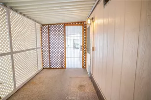720 W Santa Maria Space 14, Santa Paula, CA 93060 - Photo 23