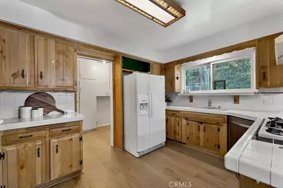 4775 Regalo Road, Woodland Hills, CA 91364 - Photo 21