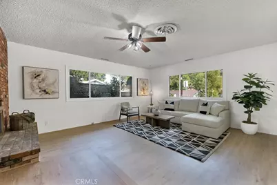 4775 Regalo Road, Woodland Hills, CA 91364 - Photo 5