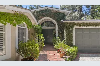 3818 Hayvenhurst Avenue, Encino, CA 91436 - Photo 3