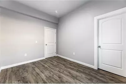 3786 Dublin, Los Angeles, CA 90018 - Photo 23