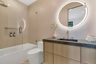 13024 Bloomfield, Studio City, CA 91604 - Photo 29