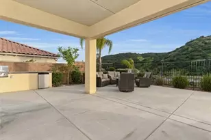 24008 Schoenborn St, West Hills, CA 91304 - Photo 23