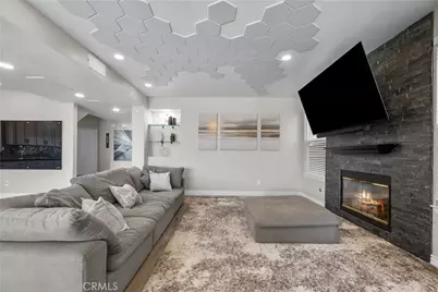 18554 Olympian Ct., Canyon Country, CA 91351 - Photo 9