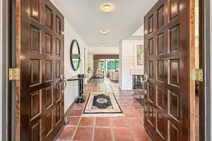 933 Ranch House Rd, Westlake Village, CA 91361 - Photo 5