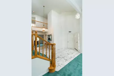 21714 Agajanian, Saugus, CA 91350 - Photo 25