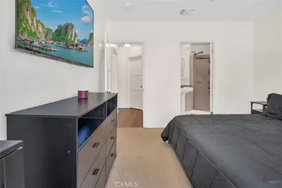 1343 N Whitnall Hwy, Burbank, CA 91505 - Photo 15