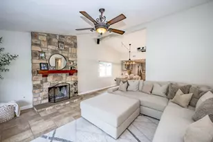 28346 Winterdale, Canyon Country, CA 91387 - Photo 11