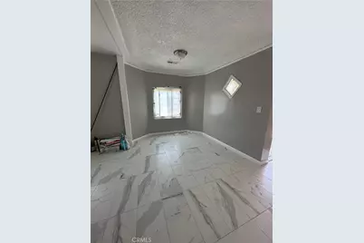 425 Elm, Inglewood, CA 90301 - Photo 5