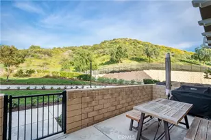 22905 Concord Dr, Saugus, CA 91350 - Photo 5