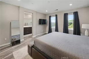 22905 Concord Dr, Saugus, CA 91350 - Photo 17