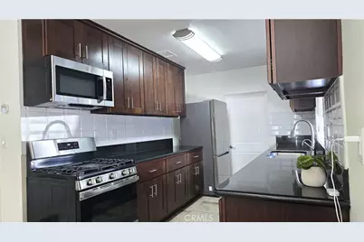 6704 Rhea Avenue, Reseda, CA 91335 - Photo 7