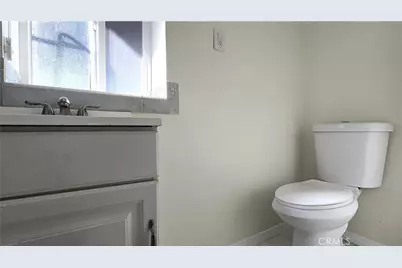 6704 Rhea Avenue, Reseda, CA 91335 - Photo 17