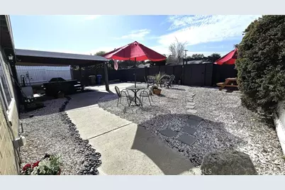 6704 Rhea Avenue, Reseda, CA 91335 - Photo 33