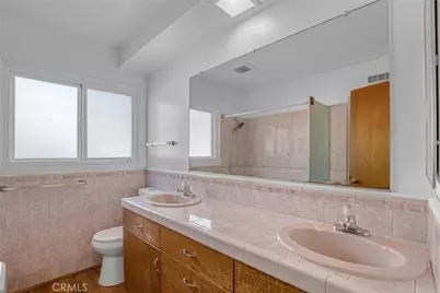 10352 Hayvenhurst Avenue, Granada Hills, CA 91344 - Photo 13