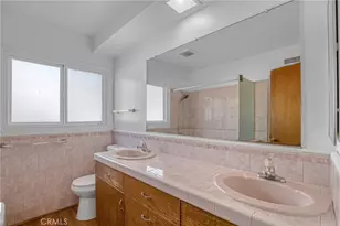 10352 Hayvenhurst Ave, Granada Hills, CA 91344 - Photo 13