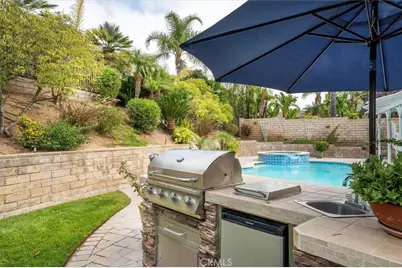 22025 Lytle Court, Saugus, CA 91390 - Photo 39