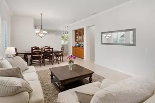 22025 Lytle Ct, Saugus, CA 91390 - Photo 5