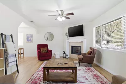 1068 Sierra Avenue, Big Bear City, CA 92314 - Photo 9