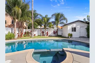 6900 Katherine Avenue, Van Nuys, CA 91405 - Photo 5