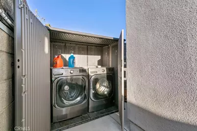 8436 Amboy, Los Angeles, CA 91352 - Photo 11