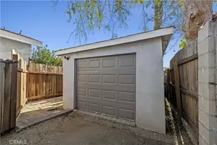 13573 Eldridge, Sylmar, CA 91342 - Photo 39