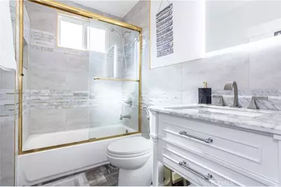 6424 Densmore, Van Nuys, CA 91406 - Photo 17