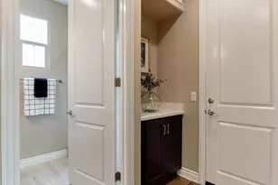 214 Gaspar, Irvine, CA 92618 - Photo 19