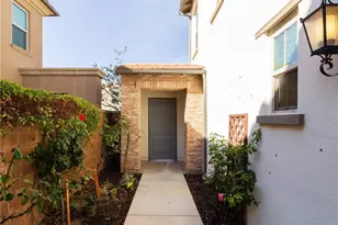 214 Gaspar, Irvine, CA 92618 - Photo 3