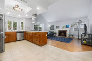 7810 Valley Flores Dr, West Hills, CA 91304 - Photo 5