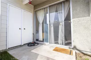 27610 Susan Beth, Saugus, CA 91350 - Photo 17