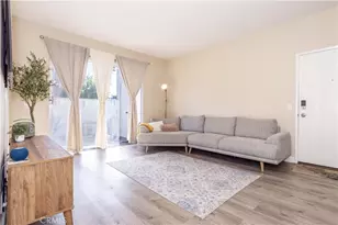 27610 Susan Beth, Saugus, CA 91350 - Photo 5