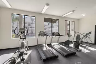 17735 Kinzie St, Northridge, CA 91325 - Photo 35