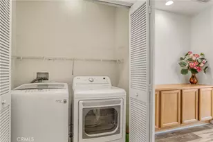 22754 Little Fall Ct, Saugus, CA 91350 - Photo 17