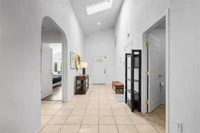 29721 Hunstock, Castaic, CA 91384 - Photo 5