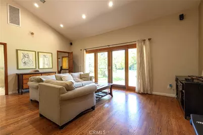 5329 Mecca Avenue, Tarzana, CA 91356 - Photo 27