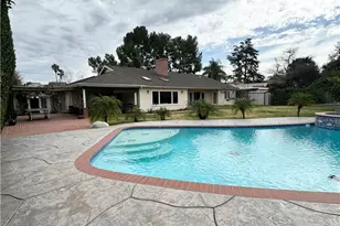 5329 Mecca Ave, Tarzana, CA 91356 - Photo 5