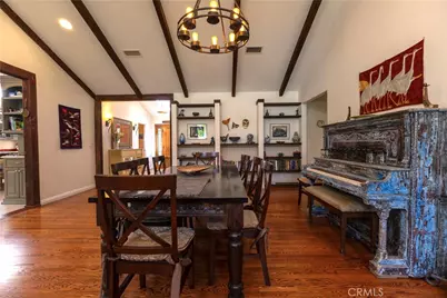 5329 Mecca Avenue, Tarzana, CA 91356 - Photo 15
