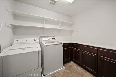 28521 Meadow Heights Court, Canyon Country, CA 91387 - Photo 31