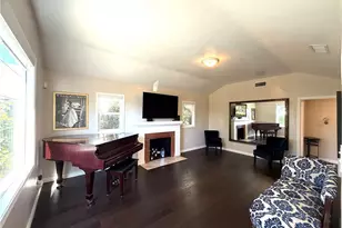 1978 S Holt Ave, Los Angeles, CA 90034 - Photo 13