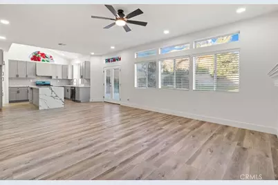 14439 Grandiflors, Canyon Country, CA 91387 - Photo 11