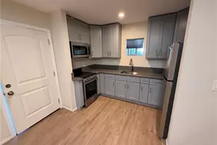 8523 & 8521 Lindley Ave, Northridge, CA 91325 - Photo 31