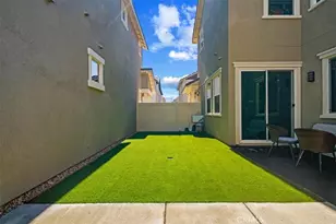 240 Tavern Creek, Palmdale, CA 93551 - Photo 33