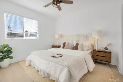 10832 W Riverton Court, Toluca Lake, CA 91602 - Photo 15