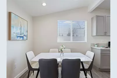 15801 Chatsworth, Granada Hills, CA 91344 - Photo 15